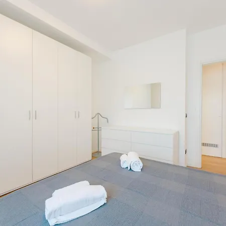 Betty Flat - 10 Min From Venice & Train Station