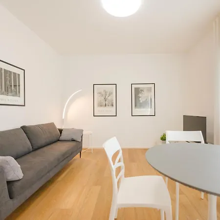 Betty Flat - 10 Min From Venice & Train Station *