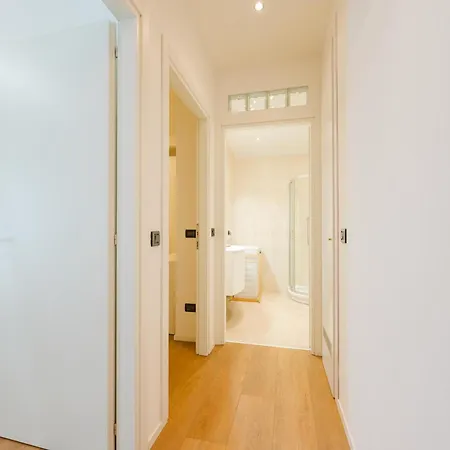 Betty Flat - 10 Min From Venice & Train Station