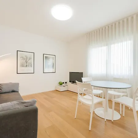 Apartamento Betty Flat - 10 Min From Venice & Train Station